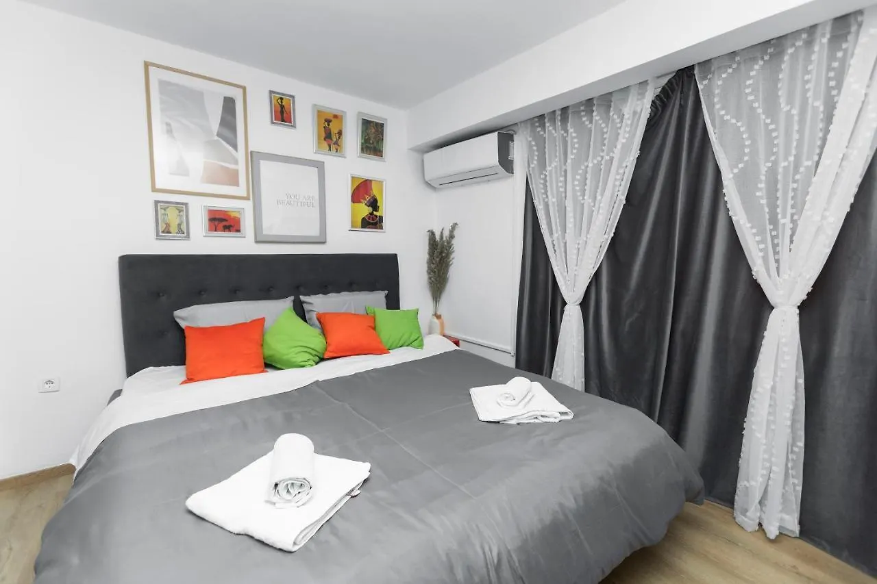 11 Steps' Lovely Studio In The Center Tirana Apartment