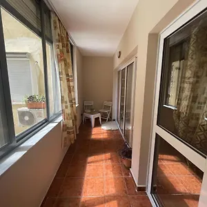 Appartamento Cosy, Centrally-located Flat, Tirana