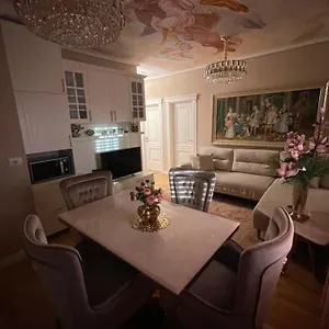 Appartement Deoni Luxury, Tirana